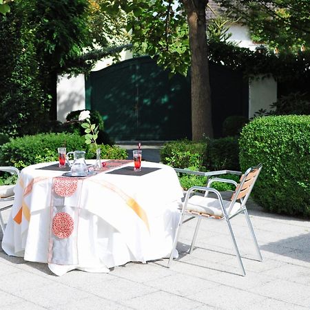 סינגן Hotel Krone Ueberlingen Am Ried מראה חיצוני תמונה