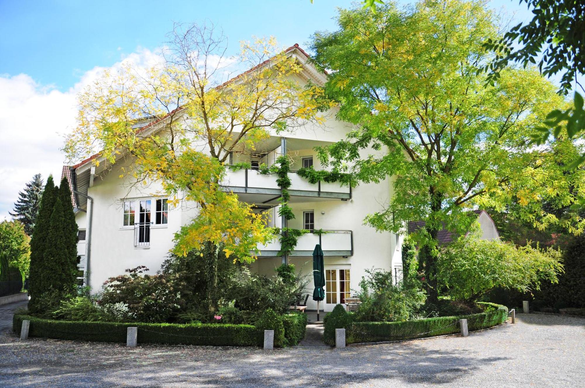 סינגן Hotel Krone Ueberlingen Am Ried מראה חיצוני תמונה
